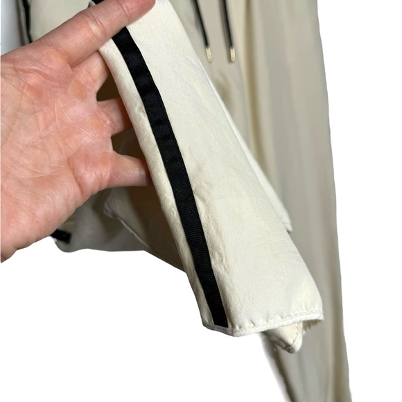 Burberry | Silk Track Pants in Cream with Black Piping US 8 - Picture 5 of 12